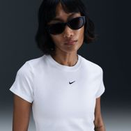 Nike HF9538-101 Chill Knit Crop Kadın T-shirt