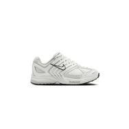 Nike HQ5718-103 Beyaz Air Pegasus 2005 Kadın Günlük Ayakkabı