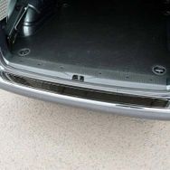 Omsa VW T6 Transporter 2015 ve Sonrası Tek Kapılı Siyah Krom Arka Tampon Eşiği