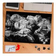 P064 Siyah Beyaz Çiçek Fotoğrafı 240 Parça Puzzle Yapboz Tablo
