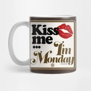 Pixxa Kiss Me Im Monday Kupa Bardak