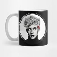 Pixxa Troye Sivan Kupa Bardak
