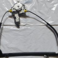 Renault Megane 1998-1999 Sol Elektrikli Motorlu Ön Cam Krikosu