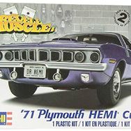 Revell 12943 Model Kit 71 Plymouth Maket