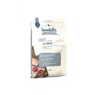 Sanabelle Light With Kümes Hayvanlı ve Ciğerli Glutensiz 10 kg Kilolu Yetişkin Kedi Maması