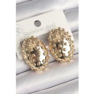 Shoecide Pirinç Gold Renk İşleme Detaylı Oval Bombe Plaka Model Kadın Küpe