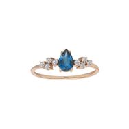 Sirius Pırlanta ve London Blue Topaz Su Damlası Kırmızı Altın Yüzük