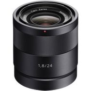 Sony SEL-24F18Z Lens