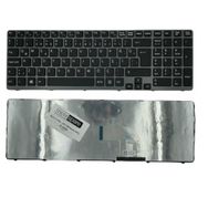 Sony Vaio SVE1512G4E Klavye