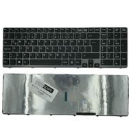 Sony Vaio SVE1512Q1E Klavye