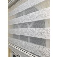 Storburada STB9300-V-01 Zebra Sarmaşık Desen Gümüş Simli Etek Dilimli Beyaz 40x200 cm Stor Perde