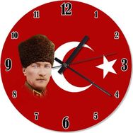 Tablomega Atatürk ve Bayrak Desenli 30 X 30 Cm Duvar Saati