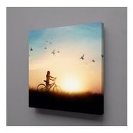 Technopa Bisiklet Süren Kız 30x30 cm Kanvas Tablo