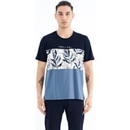 Tommy Life 88177 Beyaz Renk Geçişli Baskı Detaylı O Yaka Standart Kalıp Erkek T-shirt