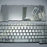 Toshiba Satellite L311 Gümüş Klavye