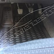 Toyota Corolla 2011 3D Havuzlu Paspas