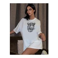 Trendseninle Leopar Figür Baskılı Açık Beyaz Oversize Kadın T-shirt
