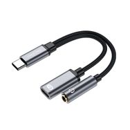 Veggieg 3.5 mm Type-C to Kulaklık ve Type-C Şarj Dönüştürücü Adaptör