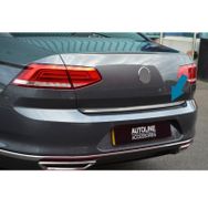 Volkswagen Passat B8 2015 Üzeri Krom Bagaj Alt Çıtası