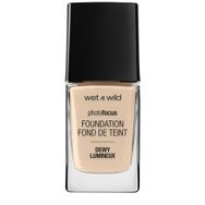 Wet'n Wild Nude Ivory Photo Focus Foundation Dewy Lumineux Fondöten