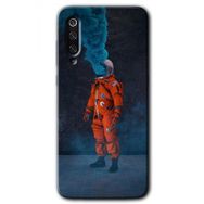 Xiaomi Mi 9 SE Smoke Astronot Baskılı Uyumlu Silikon Kılıf