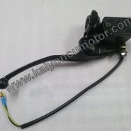 Yamaha YBR 125 Ön Fren Üst Merkez