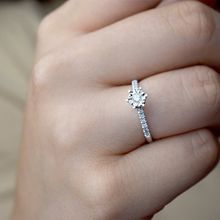 0.15 ct Tektaş Pırlanta 6 Tırnaklı Yüzük