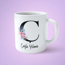 Art Hediye Çiçekli C Harfli İsimli Baskılı Kupa