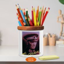 Asilmeydan 449401662 Resmi Üniformalı Mustafa Kemal Ahşap Seramik Kalemlik