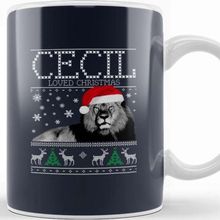 Baskı Dükkanı Cecil the Lion Cecil Loved Christmas Knit Kupa