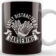 Baskı Dükkanı Distracted By Gardening Gardener Garden Plants Flowers Lawn Beyaz Porselen Kupa Bardak