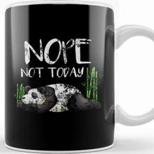 Baskı Dükkanı Funny Nope Not Today Lazy Sleepy Panda Distressed Kupa Bardak