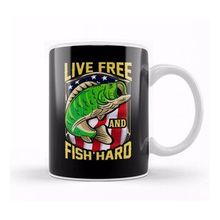 Baskı Dükkanı Live Free And Fish Hard Fishing Patriotic Fisher Kupa