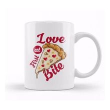 Baskı Dükkanı Love at First Bite Pizza Slice Pixel Art Kupa