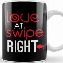 Baskı Dükkanı Love at Swipe Right Funny Online Dating Kupa