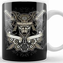 Baskı Dükkanı Samurai Helmet Floral Emblem Kupa