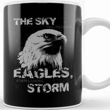 Baskı Dükkanı The Sky Belongs to Eagles Kupa