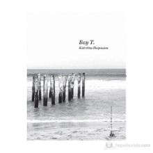 BAY T. - KATERINA ILOPOULOU