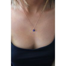 Bella Gloria TGK0368 Lacivert Nazar Boncuklu Kare Roz Gümüş Kolye