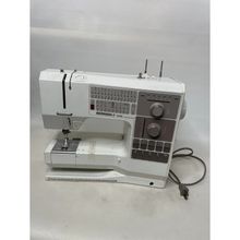 Bernina 1130 Dikiş Makinesi 110V 2.El (G-39)
