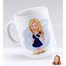 BK Gift Kişiye Özel Tatilci Kadın 5 Karikatürlü Beyaz Kupa Bardak