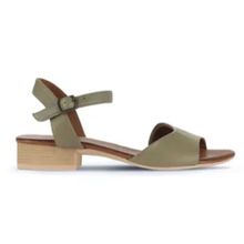 Bueno Shoes 01WA7308 Yeşil Deri Kadın Sandalet