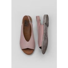 Bueno Shoes 01WS2512 Gül Kurusu Deri Kadın Düz Sandalet