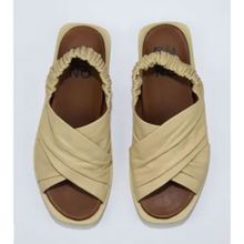 Bueno Shoes 01WU3309 Sarı Açık Deri Kadın Sandalet