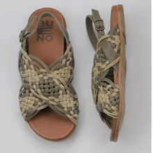 Bueno Shoes 01WU4248 Haki Deri Kadın Sandalet