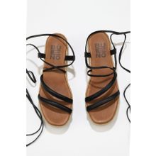 Bueno Shoes 01WU6100 Siyah Deri Kadın Dolgu Topuklu Sandalet