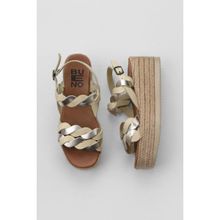 Bueno Shoes 01WU6119 Bej Beyaz Parlak Deri Kadın Dolgu Topuklu Sandalet