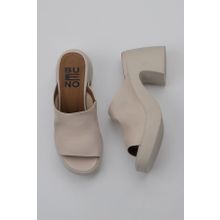 Bueno Shoes 01WY12200 Krem Deri Kadın Topuklu Terlik
