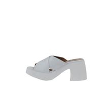 Bueno Shoes 01WY12201 Beyaz Deri Kadın Dolgu Topuklu Terlik