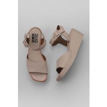 Bueno Shoes 01WY2400 Pembe Deri Kadın Dolgu Topuklu Sandalet